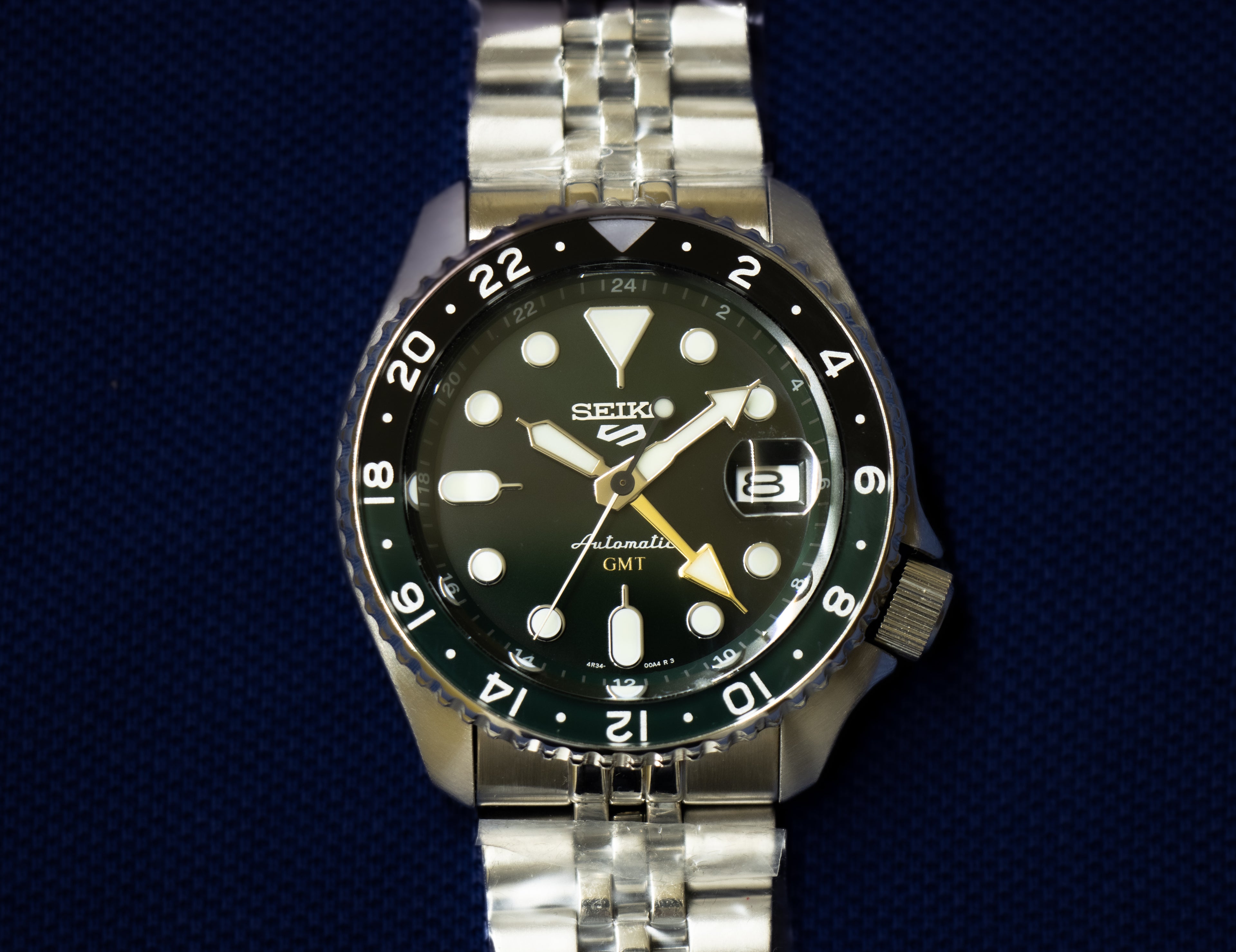 Seiko 5 GMT SSK035K1