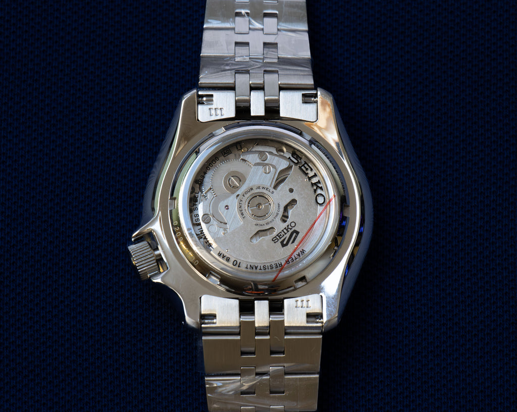 Seiko 5 GMT ”Passion Red“ SSK031K1