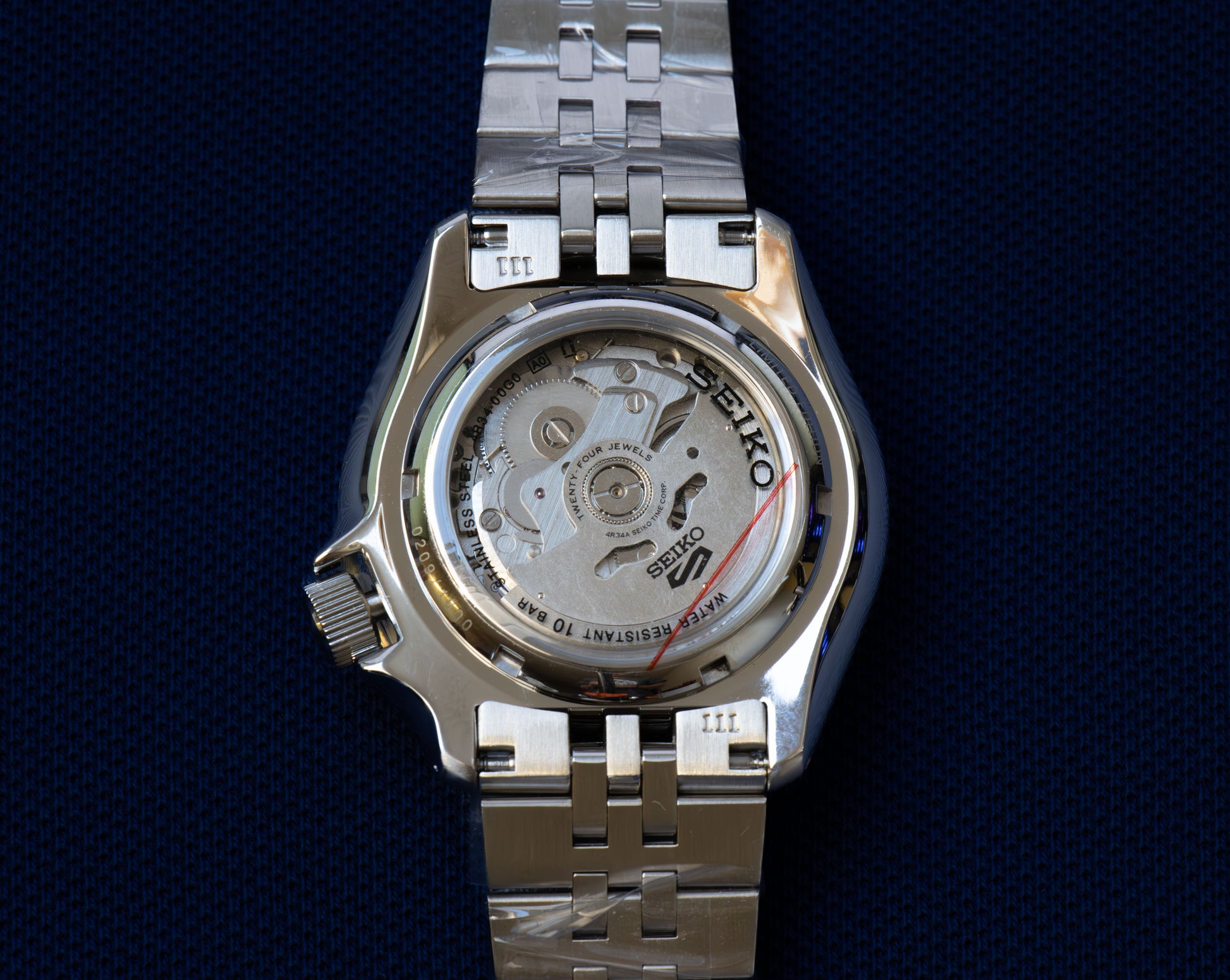 Seiko 5 GMT ”Passion Red“ SSK031K1